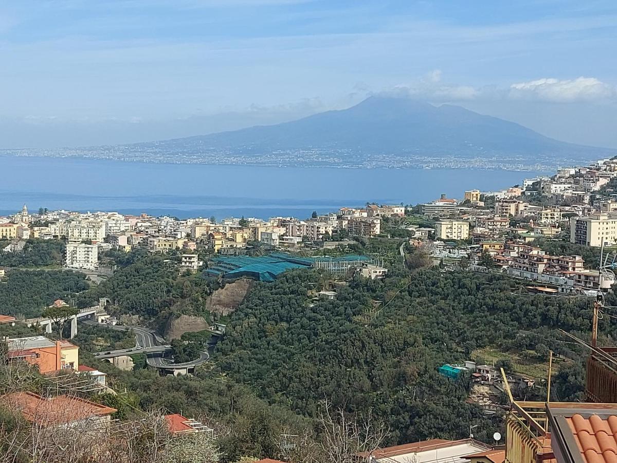 Margherita House Sorrento Vico Equense Exterior foto